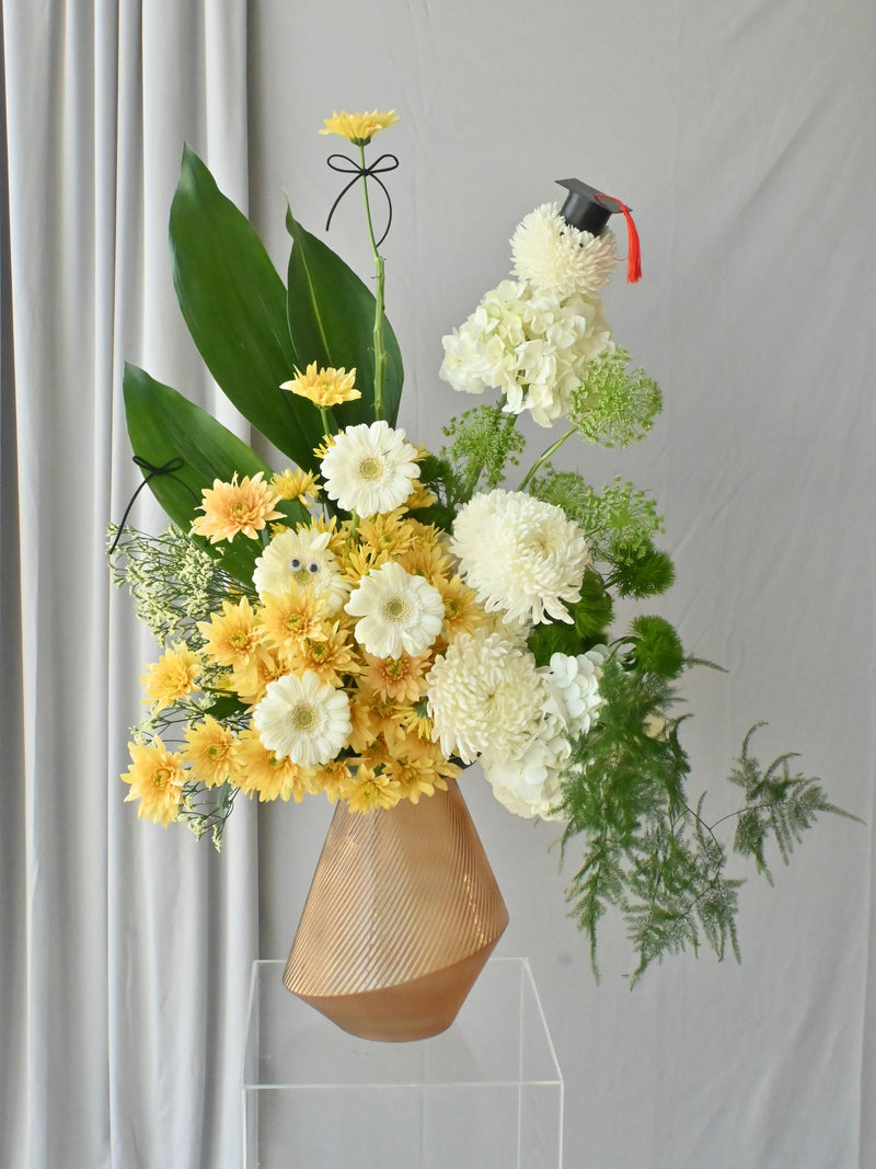 Bright Future Floral Dream