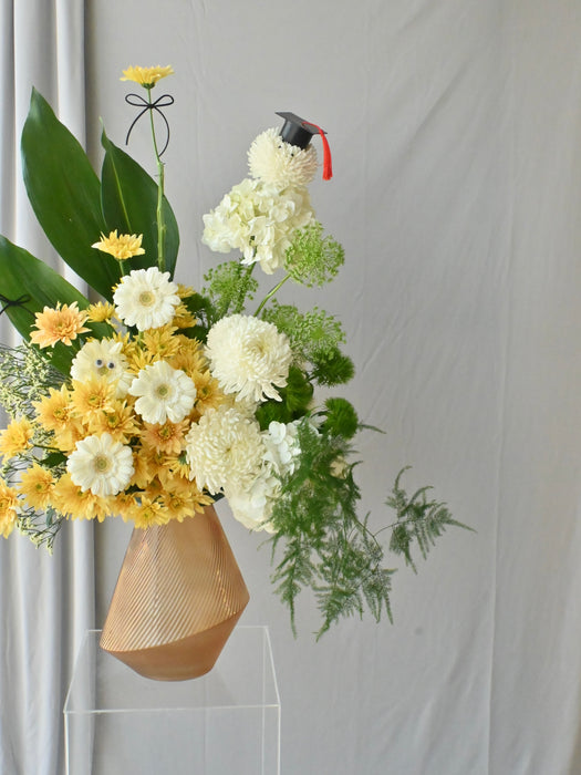 Bright Future Floral Dream