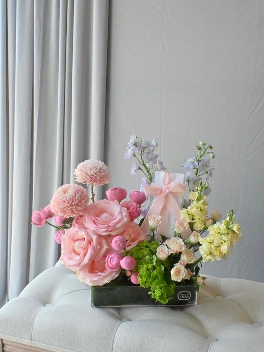 Sweet Wishes Cash Gift Arrangement