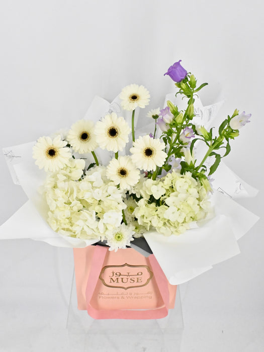 White Lido Bouquet
