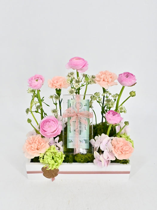 Novi Money Garden Arrangement