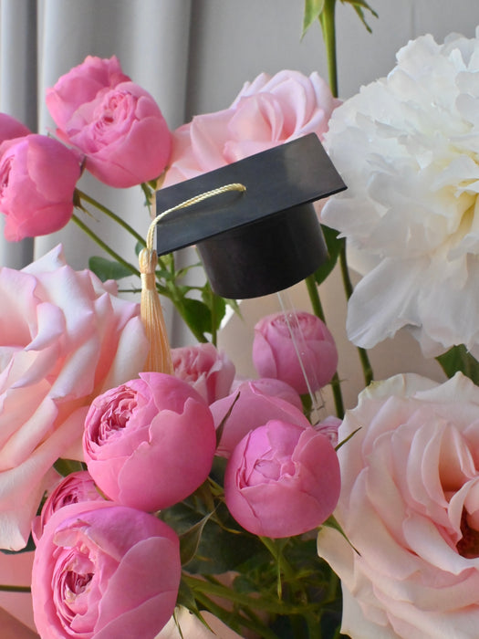 Graduate's Garden Luxe Bouquet