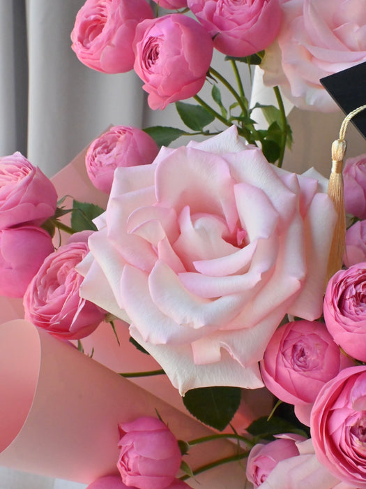 Graduate's Garden Luxe Bouquet