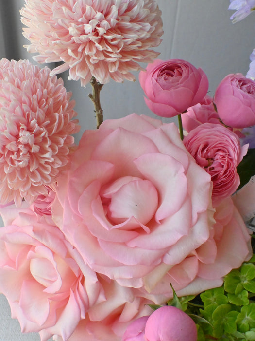 Sweet Wishes Cash Gift Arrangement