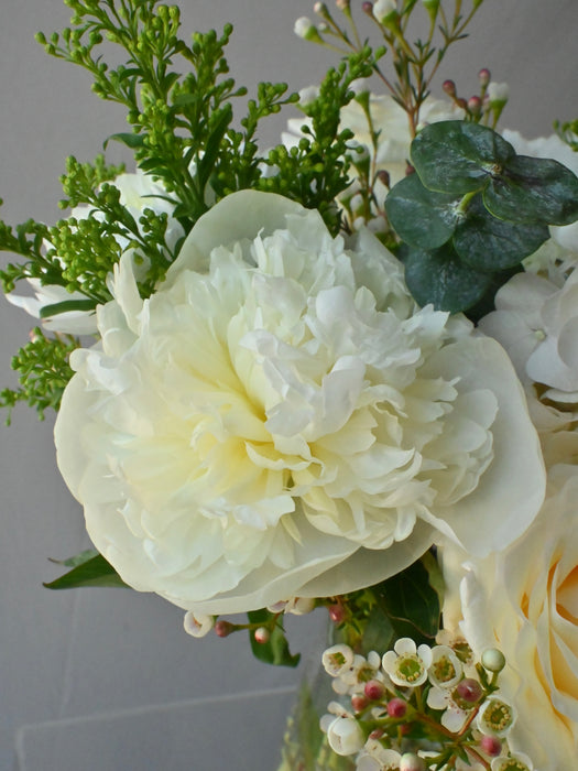 Classic Ivory Bloom