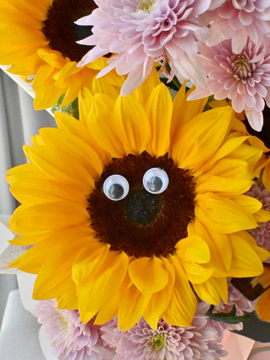 Sunshine Smile Bouquet