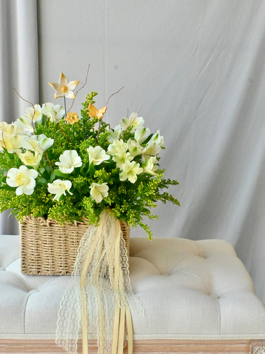 Meadow Lace Floral Garden