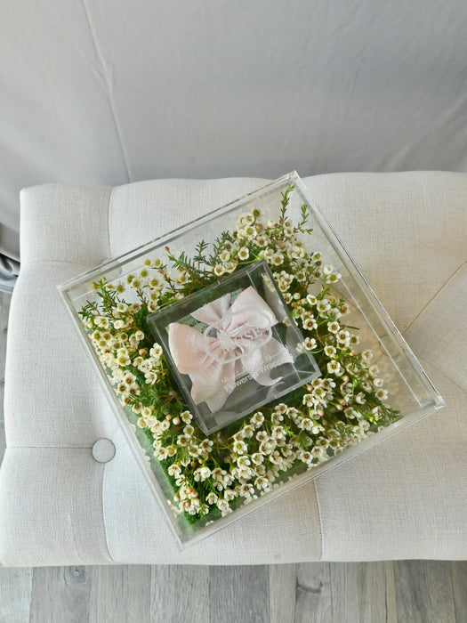 Chamelaucium Money Gift Box with Pink Ribbon