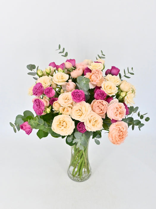 Rowena Roses Spray Garden Roses — MUSE Flowers & Wrapping