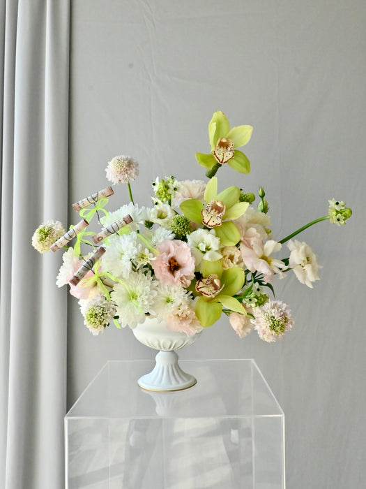 Lime Blossom Elegance