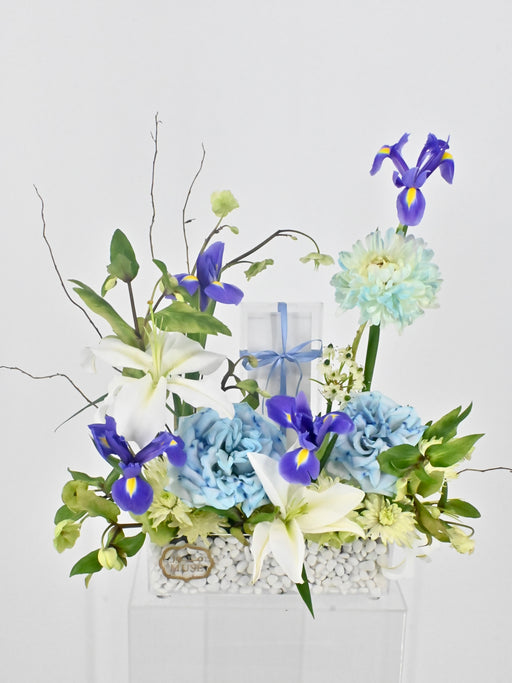 Elegant Blue & White Floral Money Gift