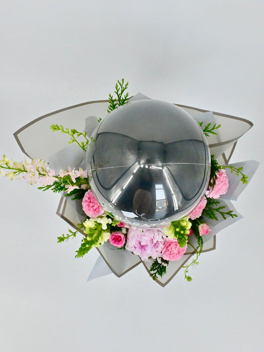 Graduation Bouquet w/ Balloon