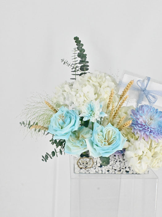 Soft and Cute Money Arrangement