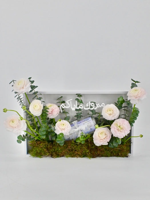 Ranunculus El Rose Money Arrangement