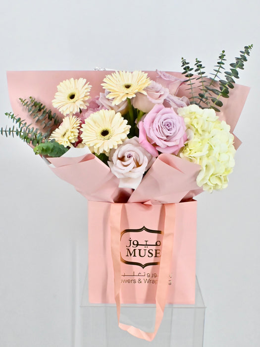 Amlet Flower Bouquet