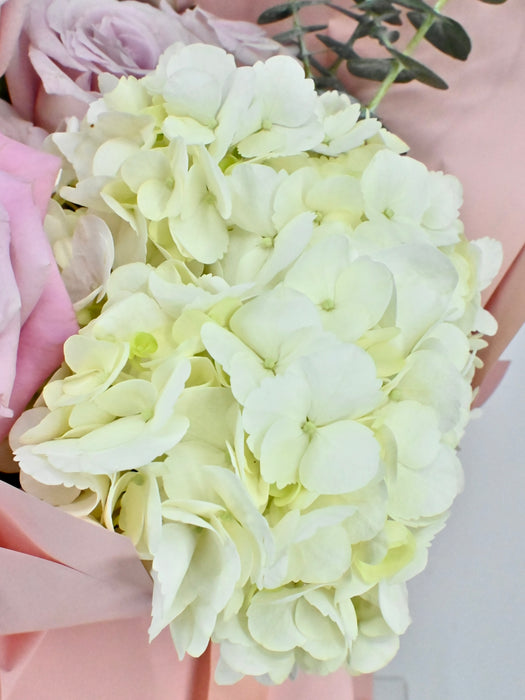 Amlet Flower Bouquet