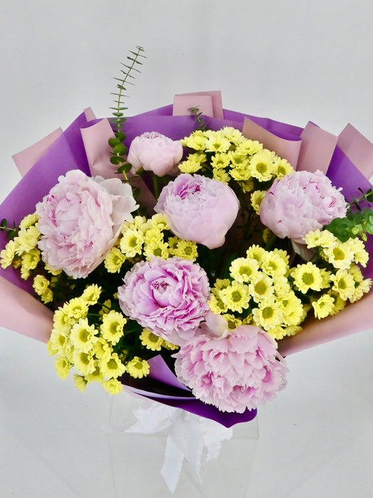 Sara Bernhardt Bouquet