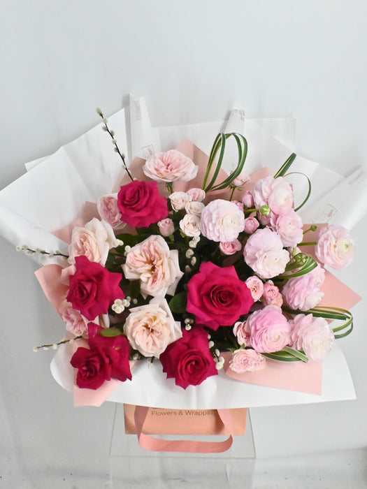 Pink Bombastic Cloni Bouquet