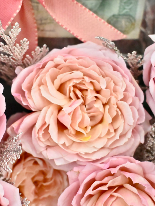 Julietta Money Frame Arrangement