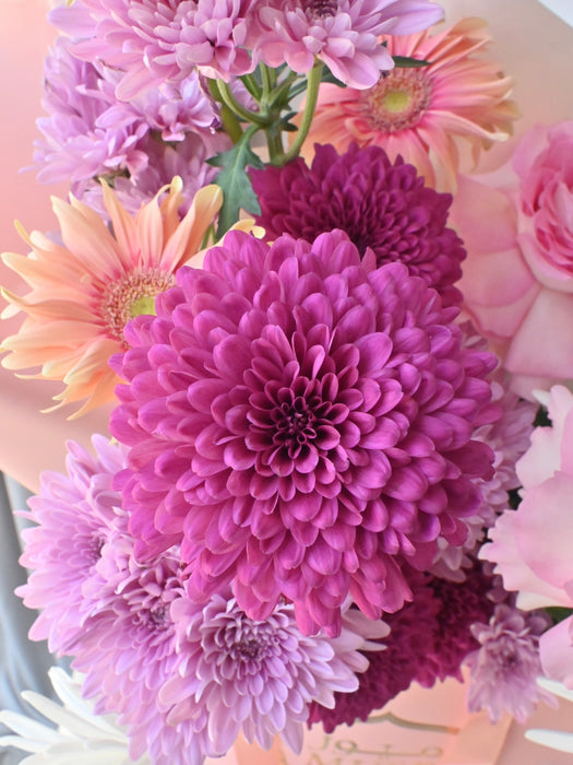 Pearl & Petals