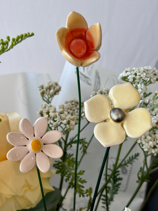 Buttercup Garden Bouquet