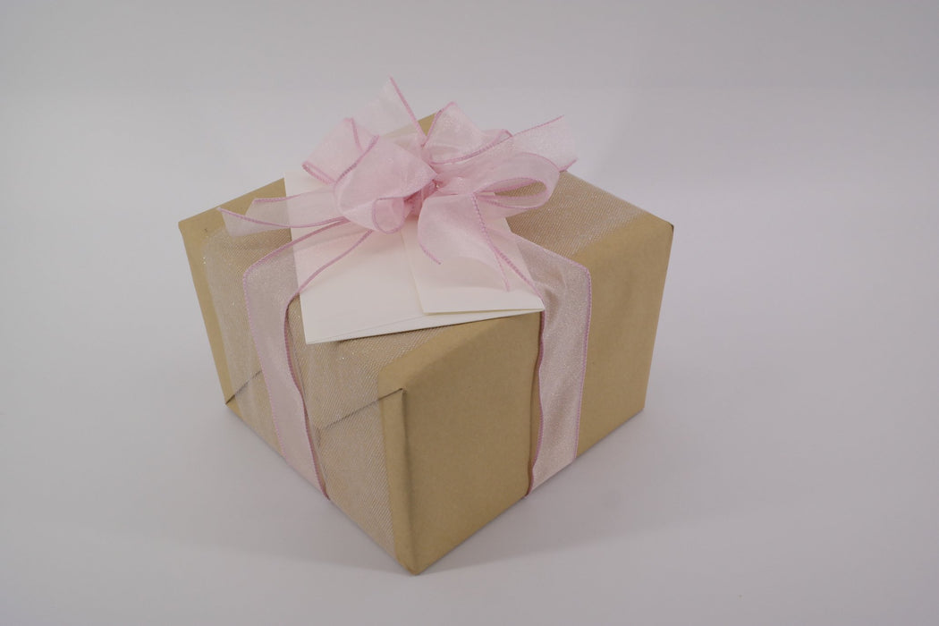 Paper Gift Wrapping Style 2