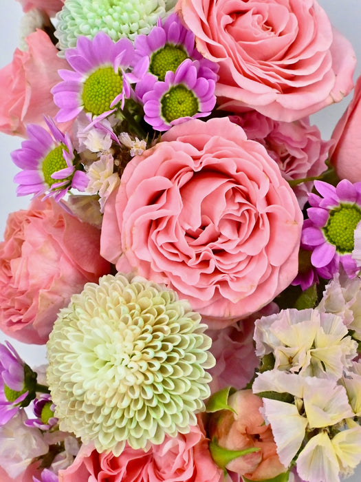 H Initial Flower with stand